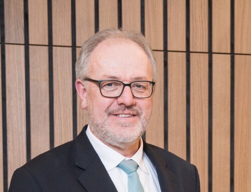 Gerhard Oppermann als IHK-Präsident wiedergewählt